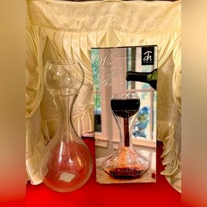 WINE DECANTER BY KIRKLANDS